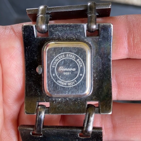 Geneva Watch - Picture 4 of 4